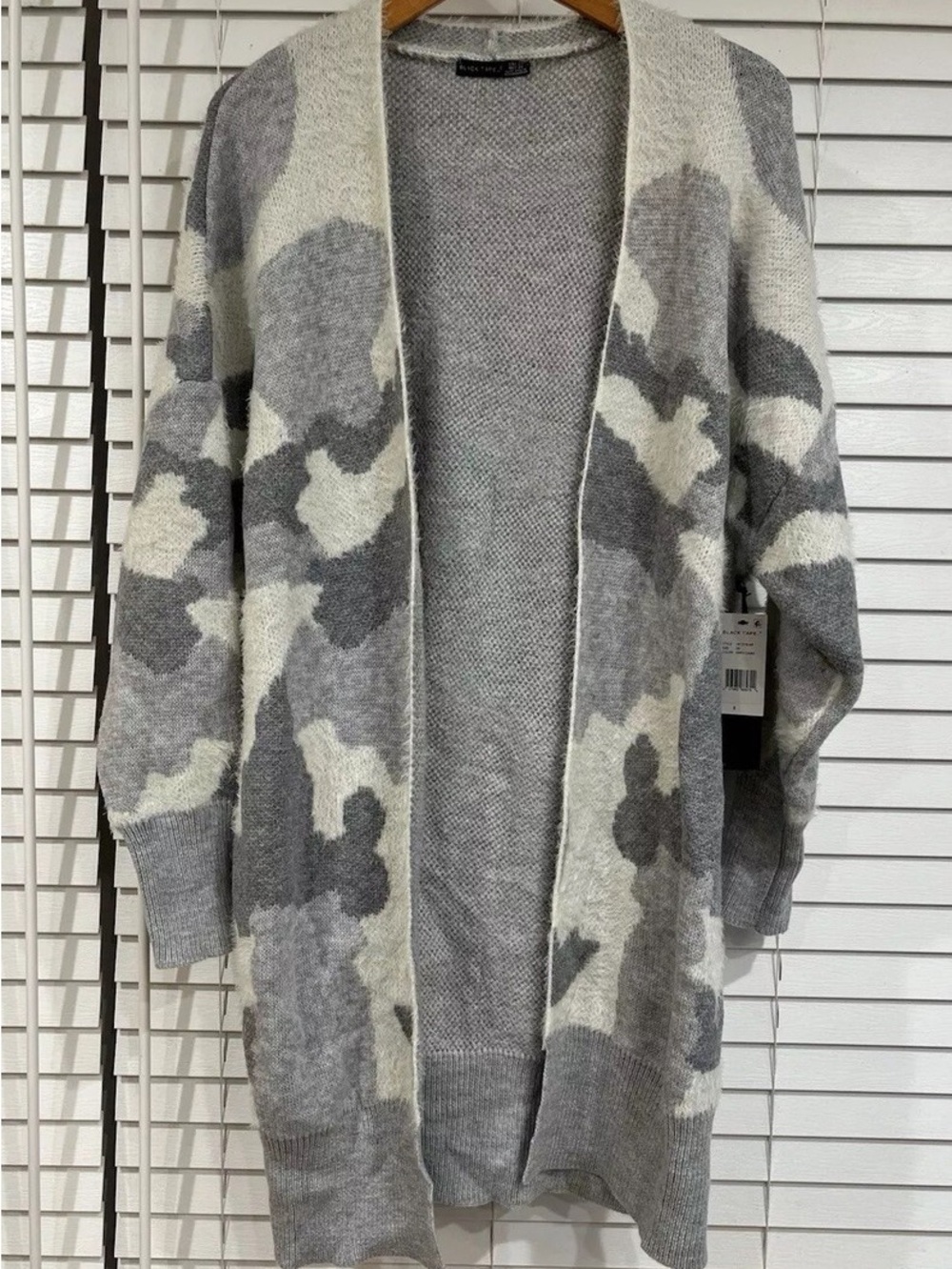 2X Cozy Open-Front Camouflage Cardigan Sweater